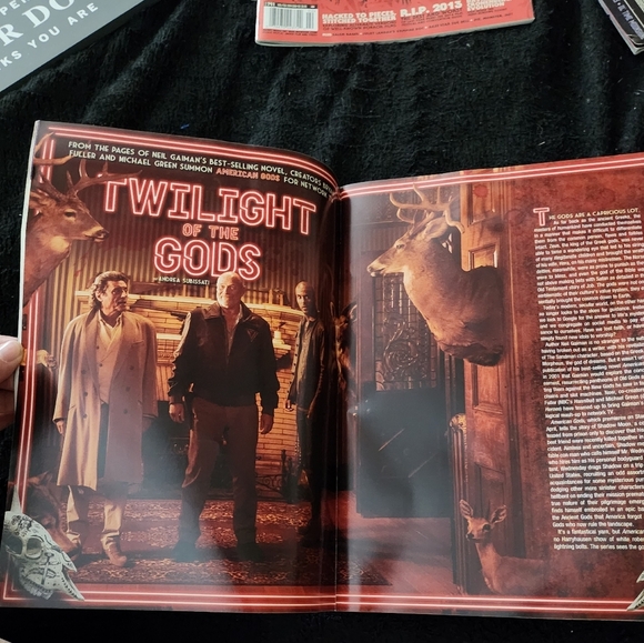 Rue Morgue Collectible Magazine #176 - Picture 6 of 6